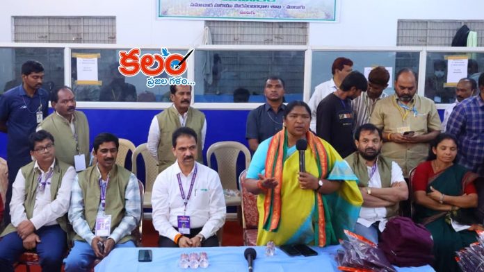 Minister Seethakka