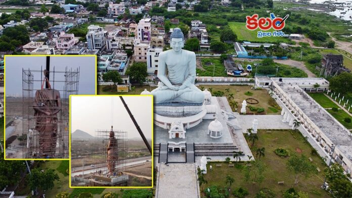 Potti Sriramulu Statue