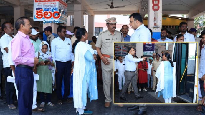 Collector Sandeep Kumar Jha