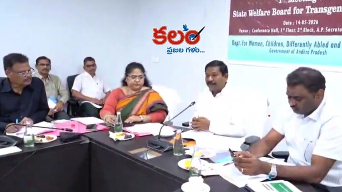 Minister Dola