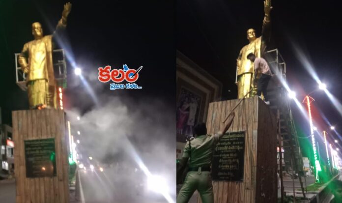 NTR Statue